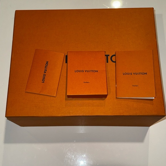 Louis Vuitton White Leather with Brown Canvas Monogram Frontrow womens sneakers - Picture 7 of 8